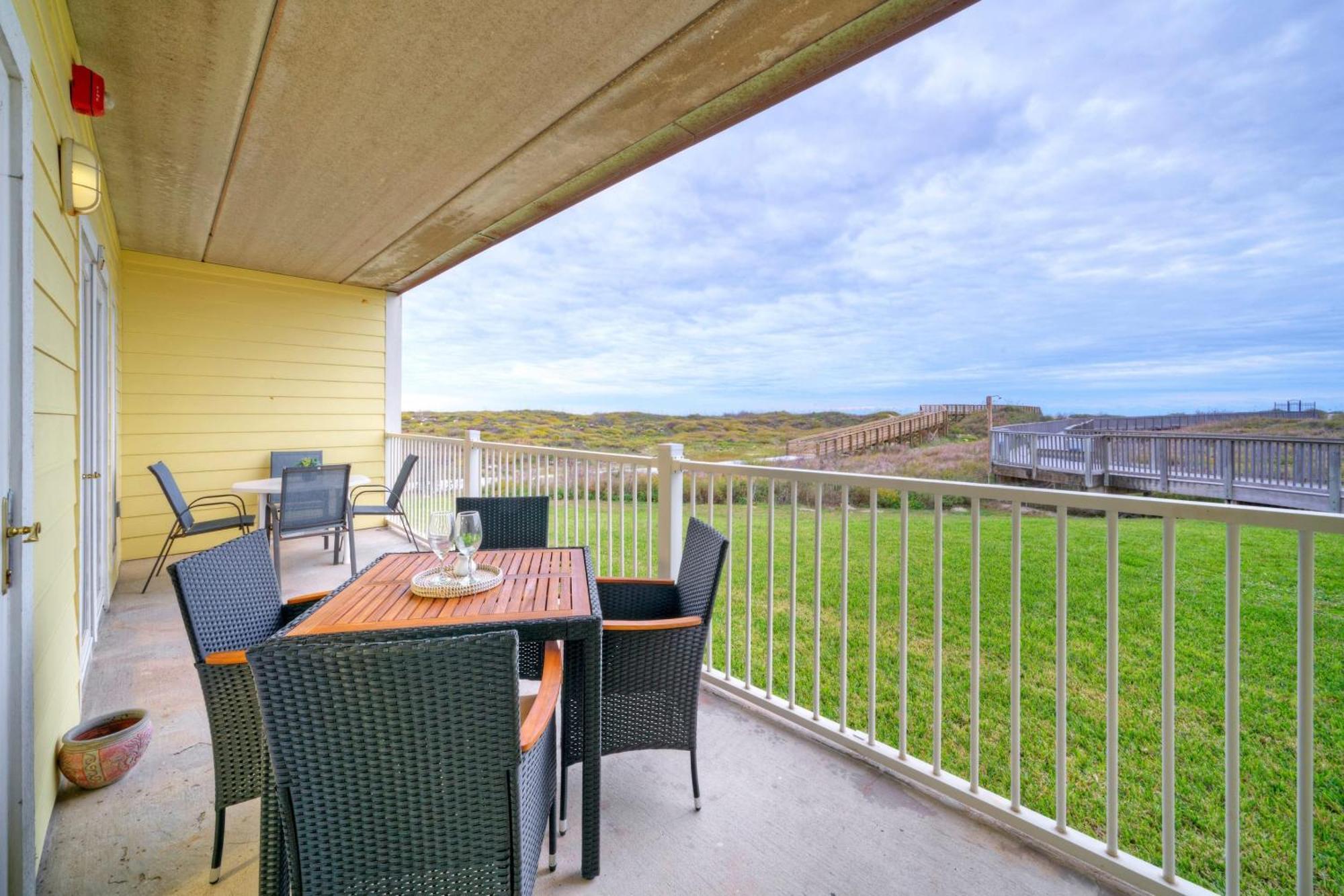 Salt Sun By Avantstay Beach Access Pool Port Aransas Exterior foto