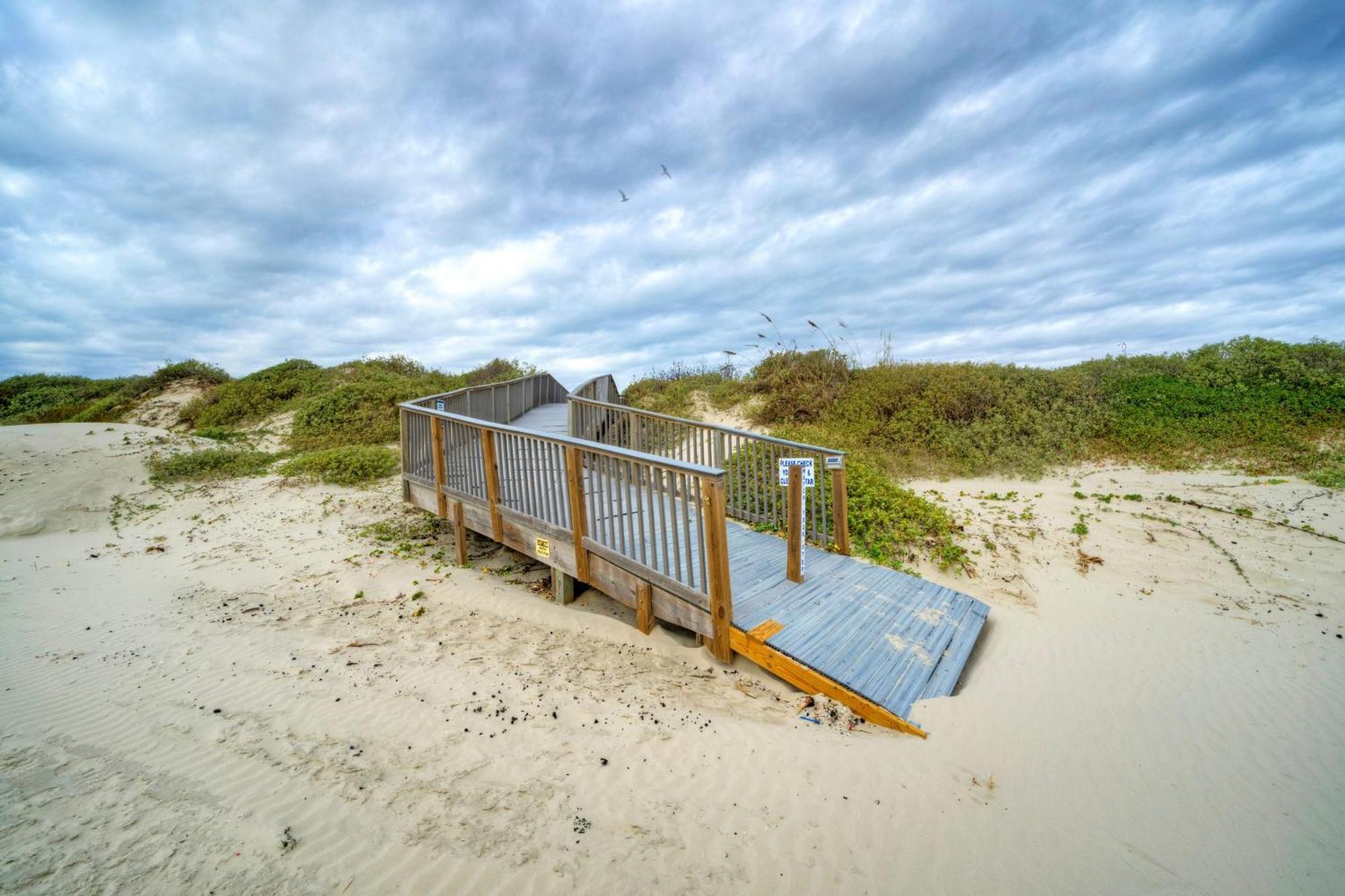 Salt Sun By Avantstay Beach Access Pool Port Aransas Exterior foto